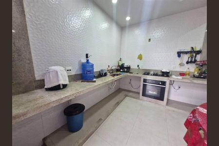 11_photo/94ce1f8007.9eb5d2fc35c3b0f7-ATLAS-ca2ac0c7-cb4f-418c-ba4c-a5bf3ff00607.jpg de casa à venda com 2 quartos, 178m² em Maracanã, Praia Grande