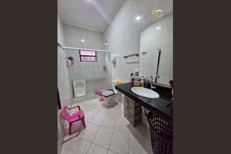 19_photo/94ce1f8013.b109732949c1d386-ATLAS-0ffec1a0-d344-4710-8f0d-9c3d03dcebf5.jpg de casa à venda com 2 quartos, 177m² em Maracanã, Praia Grande