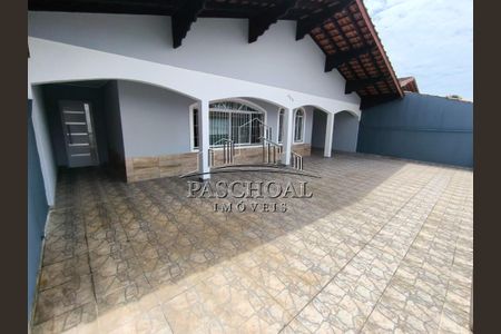 4_photo/94ce1f807d.fe4e8af1bfe8846c-ATLAS-646d05f5-e409-43de-afed-fe60119690f7.jpg de casa à venda com 3 quartos, 257m² em Vila Caiçara, Praia Grande