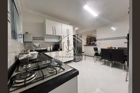 4_photo/94ce1f80e3.c4a0bdba0b5cdebe-ATLAS-d58178e0-3f26-4ca5-97f7-dd5cb63afd19.jpg de casa à venda com 3 quartos, 121m² em Maracanã, Praia Grande