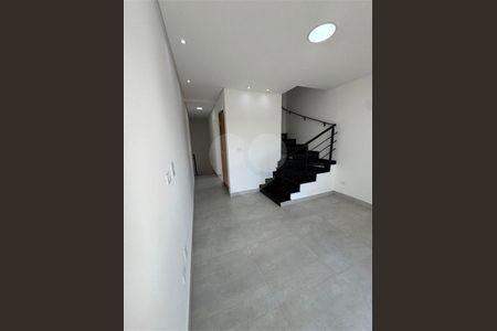 2_photo/94ce1f815d.6d966f5fb5582f4e-ATLAS-370b2368-285e-41f7-9d1c-9fc8fcb95b63.jpg de casa à venda com 3 quartos, 101m² em Maracanã, Praia Grande