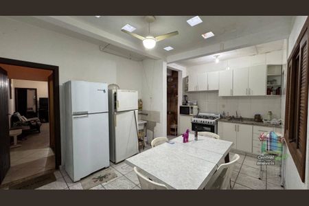 9_photo/94ce1f815f.85bd9762b735a316-ATLAS-c4a67cd3-3269-477f-953f-a04dfd94376e.jpg de casa à venda com 2 quartos, 80m² em Maracanã, Praia Grande
