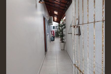 8_photo/94ce1f8167.7e2ea02b9085bf9d-ATLAS-4e5e64fd-f46a-405b-b89f-bbe4252c182f.jpg de casa à venda com 3 quartos, 105m² em Maracanã, Praia Grande