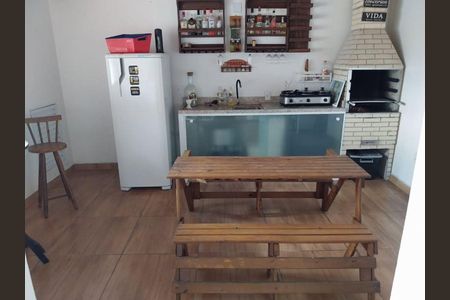 2_photo/94ce1f8167.7e2ea02b9085bf9d-ATLAS-93adee79-e3f5-4f82-882b-a3af81d9b989.jpg de casa à venda com 3 quartos, 105m² em Maracanã, Praia Grande