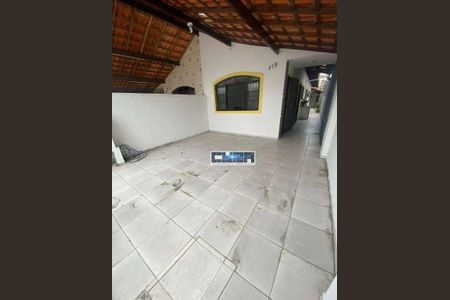 9_photo/94ce1f8177.2c3574afb1006d70-ATLAS-9625be54-2cd6-4b5d-bf9e-d996408f3c4d.jpg de casa à venda com 2 quartos, 90m² em Maracanã, Praia Grande