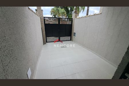 1_photo/94ce1f817d.bd2dffe6b68feeb7-ATLAS-e22f04f3-a2eb-48a1-b7b0-eb66602f2cd9.jpg de casa à venda com 3 quartos, 91m² em Maracanã, Praia Grande