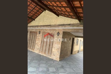 8_photo/94ce1f8181.131c711fc740dfc3-ATLAS-6a85affa-e321-45a3-ac70-c1c71f7d6811.jpg de casa à venda com 3 quartos, 132m² em Maracanã, Praia Grande