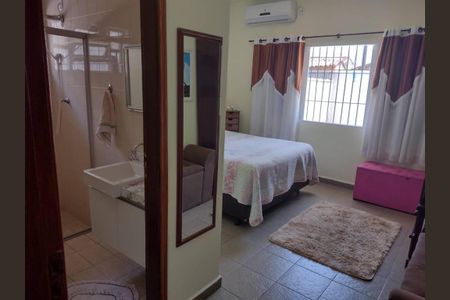 16_photo/94ce1f8185.badfd497b63a3b5d-ATLAS-3fb2c23b-2428-4fcc-864e-dbfeeedccaee.jpg de casa à venda com 3 quartos, 180m² em Maracanã, Praia Grande