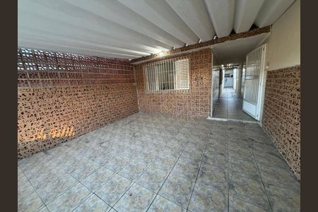 2_photo/94ce1f819b.0aa27c9c25da381e-ATLAS-6b48312e-3644-4c06-80f5-621f300cc612.jpg de casa à venda com 2 quartos, 80m² em Maracanã, Praia Grande