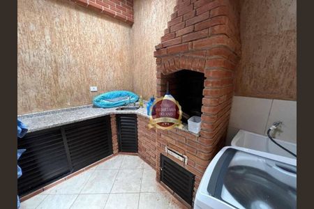 2_photo/94ce1f819f.833a42e394c467a8-ATLAS-1aeb9a46-6800-4ddb-9c61-954c843b213c.jpg de casa à venda com 2 quartos, 63m² em Maracanã, Praia Grande