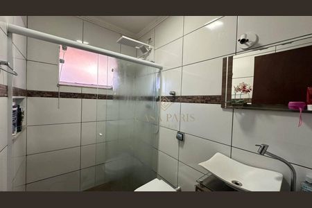 3_photo/94ce1f81b3.2b7ed266e2b18a42-ATLAS-c3b7a9ab-6623-4e54-ab3f-2e3aaebe5f96.jpg de casa à venda com 3 quartos, 125m² em Maracanã, Praia Grande