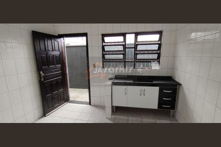 26_photo/94ce1f81bb.5012f45a66e0fc12-ATLAS-9389d24c-ee40-4a47-8bf9-2bcd4ad51c79.jpg de casa para alugar com 2 quartos, 68m² em Maracanã, Praia Grande