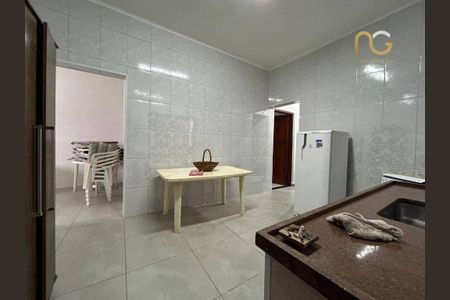 11_photo/94ce1f8249.b9011c6352d0a570-ATLAS-8c7dfd1a-73be-48ef-bcb5-63c38fce7b5f.jpg de casa à venda com 3 quartos, 100m² em Maracanã, Praia Grande