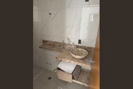 9_photo/94ce1f8293.c54b499e30a4c429-ATLAS-cb20d46b-8694-43df-8bc2-e0da6dfd2721.jpg de casa à venda com 2 quartos, 73m² em Maracanã, Praia Grande