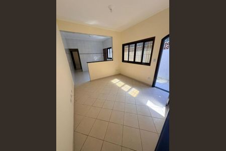 4_photo/94ce1f82db.f2bfaed4af7a5e8b-ATLAS-69ba5836-d09f-4d4d-90b4-215299c479cc.jpg de casa à venda com 2 quartos, 117m² em Maracanã, Praia Grande