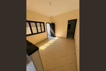 3_photo/94ce1f82db.f2bfaed4af7a5e8b-ATLAS-bb450ecd-26db-4fd6-bcd2-f906c259a443.jpg de casa à venda com 2 quartos, 117m² em Maracanã, Praia Grande
