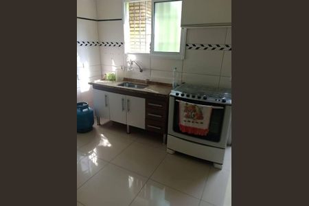 5_photo/94ce1f82dd.dc944b4dc8aa810c-ATLAS-61e2100f-bc6c-41dc-8bcd-912e05c7086d.jpg de casa à venda com 2 quartos, 74m² em Maracanã, Praia Grande