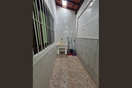 21_photo/94ce1f82f7.82dfd85ef928e01e-ATLAS-45c0b378-1b48-4405-ba9d-64c5cbd5c0bb.jpg de casa à venda com 2 quartos, 66m² em Maracanã, Praia Grande