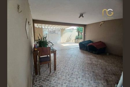 11_photo/94ce1f82fd.7be7a474fdeed64f-ATLAS-0ca9d5eb-267a-42e4-8d02-99f6565057bf.jpg de casa à venda com 3 quartos, 135m² em Maracanã, Praia Grande