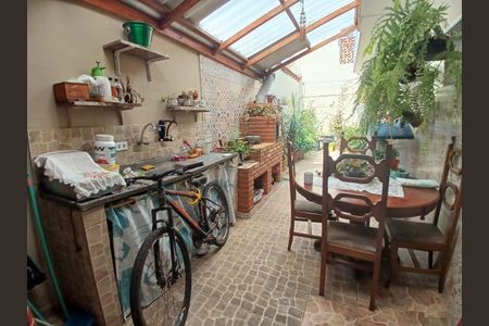 10_photo/94ce1f82fd.e0e88dadbb62a693-ATLAS-92e722e6-cb9b-4666-bf72-6f2009aca8e5.jpg de casa à venda com 3 quartos, 129m² em Maracanã, Praia Grande