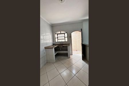 8_photo/94ce1f82fd.f004b3811d646080-ATLAS-008aeaf5-3bb4-43a5-9f72-95b8b2f3ee6d.jpg de casa à venda com 2 quartos, 80m² em Maracanã, Praia Grande