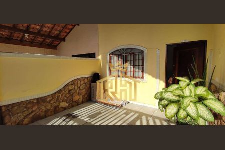 3_photo/94ce1f835b.320d3f79ef1dd034-ATLAS-a3aa68d1-2e0a-42fa-a923-7b87deec4b21.jpg de casa à venda com 2 quartos, 70m² em Maracanã, Praia Grande