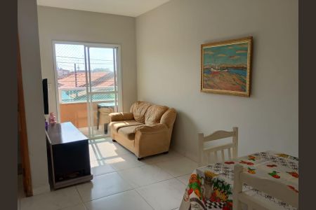 6_photo/94ce1f83b3.a596fb24e8ccb8cd-ATLAS-af1afcf1-263b-4b34-beed-0f99dddde890.jpg de casa à venda com 1 quarto, 55m² em Maracanã, Praia Grande