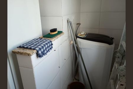 15_photo/94ce1f83b3.a596fb24e8ccb8cd-ATLAS-b0af0bfb-e86c-45c9-903b-cd9594d74f22.jpg de casa à venda com 1 quarto, 55m² em Maracanã, Praia Grande