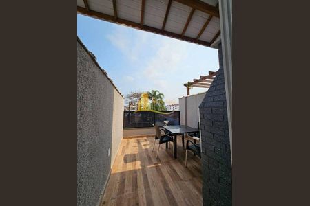 7_photo/94ce1f83d9.5034fcd1869f3202-ATLAS-6d9ae824-9316-4fc9-ab7d-7e9bfde17f14.jpg de casa à venda com 3 quartos, 198m² em Maracanã, Praia Grande