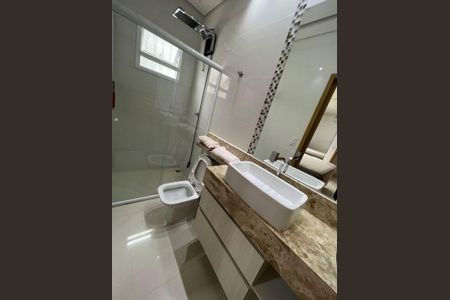 8_photo/94ce1f83e3.e7056842b54bb805-ATLAS-8db623bf-1fa0-4220-95e2-6a397f3cbf4e.jpg de casa à venda com 3 quartos, 180m² em Maracanã, Praia Grande