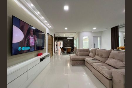 11_photo/94ce1f83e3.e7056842b54bb805-ATLAS-9fcd1e0d-aaac-4357-bbc6-e7bfde743c22.jpg de casa à venda com 3 quartos, 180m² em Maracanã, Praia Grande