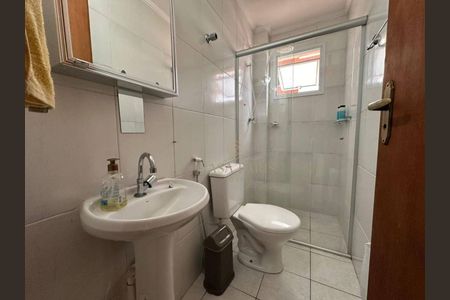 4_photo/94ce1f8421.5c2cc50fd97fbef6-ATLAS-40eee4b1-88d7-4428-b12a-2e37f9eb0d07.jpg de apartamento à venda com 2 quartos, 65m² em Vila Tupi, Praia Grande