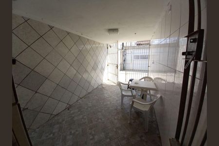 7_photo/94ce1f8475.b9011c6352d0a570-ATLAS-aa77e46c-2fc5-408d-bdc5-9b5ccd641e7c.jpg de casa à venda com 2 quartos, 90m² em Maracanã, Praia Grande