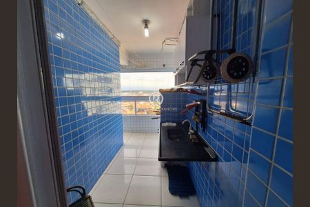 8_photo/94ce1f84b3.9a9cb4e4aa2b09fb-ATLAS-ec3ddbc2-be74-4b7d-8cb4-9fd86608ee24.jpg de apartamento à venda com 2 quartos, 62m² em Maracanã, Praia Grande