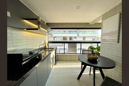 9_photo/94ce1f84bd.5d8734a02a80ca37-ATLAS-9e49eec7-d45f-4fdd-a959-29540e5d28f4.jpg de apartamento à venda com 2 quartos, 96m² em Maracanã, Praia Grande