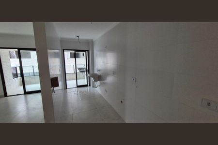 1_photo/94ce1f84bd.7d39cddcf3527bab-ATLAS-acb5a7af-866d-45cf-b20e-09012ca277b8.jpg de apartamento à venda com 2 quartos, 70m² em Maracanã, Praia Grande