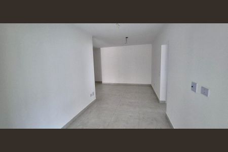 10_photo/94ce1f84bd.7d39cddcf3527bab-ATLAS-cf4c89d1-5f6c-4c19-a1a5-bbb577f19e25.jpg de apartamento à venda com 2 quartos, 70m² em Maracanã, Praia Grande