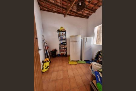 30_photo/94ce1f875b.07fb07773285f6be-ATLAS-551677d2-a52f-4836-a8ba-e08433fdce93.jpg de casa à venda com 1 quarto, 113m² em Jardim Melvi, Praia Grande