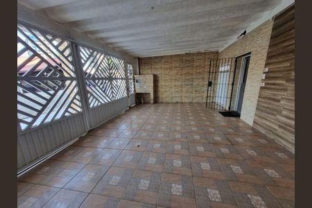 5_photo/94ce1f875b.07fb07773285f6be-ATLAS-b4aac9b1-7502-44ef-a42f-e4181a9be156.jpg de casa à venda com 1 quarto, 113m² em Jardim Melvi, Praia Grande