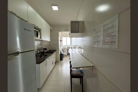 6_photo/94ce1f98cb.59f0fa579a945bfd-ATLAS-ce466115-71eb-4c69-8564-c2ca88df2c1c.jpg de apartamento à venda com 2 quartos, 88m² em Nova Mirim, Praia Grande