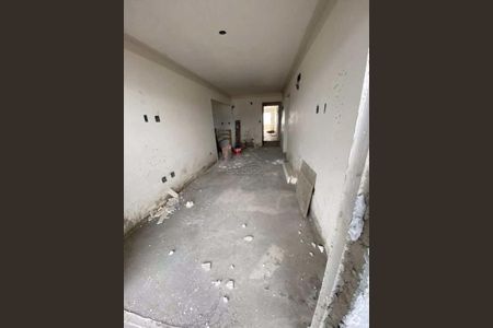 10_photo/94ce1f9935.9e0b81e2c3a21603-ATLAS-9a92f2e4-704c-4a5e-a8d5-d8ef40f63c6e.jpg de apartamento à venda com 2 quartos, 84m² em Maracanã, Praia Grande