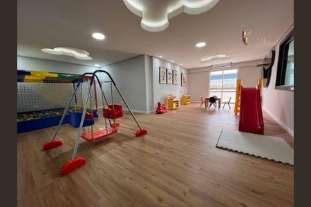 5_photo/94ce1f9935.a8f6cbc44379aafa-ATLAS-08cf4caf-75a8-4cc5-b29c-1d3d3ecbbf70.jpg de apartamento à venda com 2 quartos, 83m² em Maracanã, Praia Grande