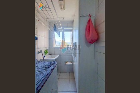 32_photo/94ce1f9959.611fa7bfa756fdbd-ATLAS-e7b3d223-be53-4138-87d7-050a55be32bb.jpg de apartamento à venda com 2 quartos, 68m² em Guilhermina, Praia Grande