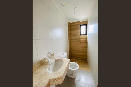 6_photo/94ce1f9b4d.2f15d505e37c7ac5-ATLAS-9ecccf13-1574-4c35-a025-aad49be1b185.jpg de casa à venda com 2 quartos, 68m² em Maracanã, Praia Grande