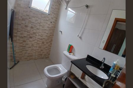 7_photo/94ce1f9b57.bb2cfda027800a9a-ATLAS-62a21f30-4fac-4521-8a49-194d67a3fc51.jpg de casa à venda com 2 quartos, 82m² em Maracanã, Praia Grande