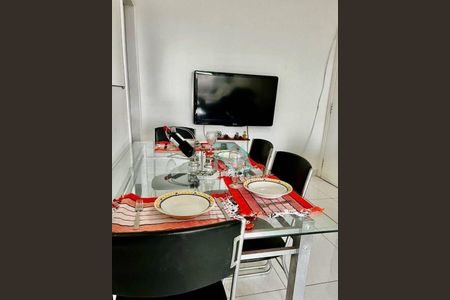 2_photo/94ce1f9b61.892f2565c2b506f8-ATLAS-85714b5f-8f29-42e8-a8cb-9d6a143316da.jpg de apartamento à venda com 1 quarto, 62m² em Maracanã, Praia Grande