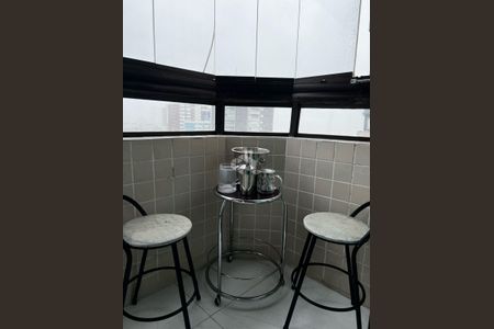 8_photo/94ce1f9b6f.41b7d94f924eabef-ATLAS-507ea47b-b13b-4b43-a831-deb044e7744a.jpg de apartamento à venda com 1 quarto, 50m² em Maracanã, Praia Grande