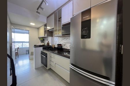 5_photo/94ce1f9b91.a4dfa89357579d05-ATLAS-7a0a27e2-ab77-4ba3-8a6c-223896ea3a8e.jpg de apartamento à venda com 1 quarto, 58m² em Maracanã, Praia Grande