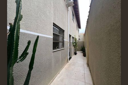 2_photo/94ce1f9c03.81f9d4d34528d849-ATLAS-11608f21-4048-4f97-a710-2b91cdbae5cb.jpg de casa de condomínio à venda com 2 quartos, 50m² em Maracanã, Praia Grande
