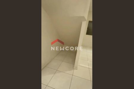 2_photo/94ce1f9c37.f66ed5d703e44af7-ATLAS-2bc46273-dd6f-42b7-b3e7-bdcc59d95c70.jpg de casa de condomínio à venda com 2 quartos, 45m² em Maracanã, Praia Grande